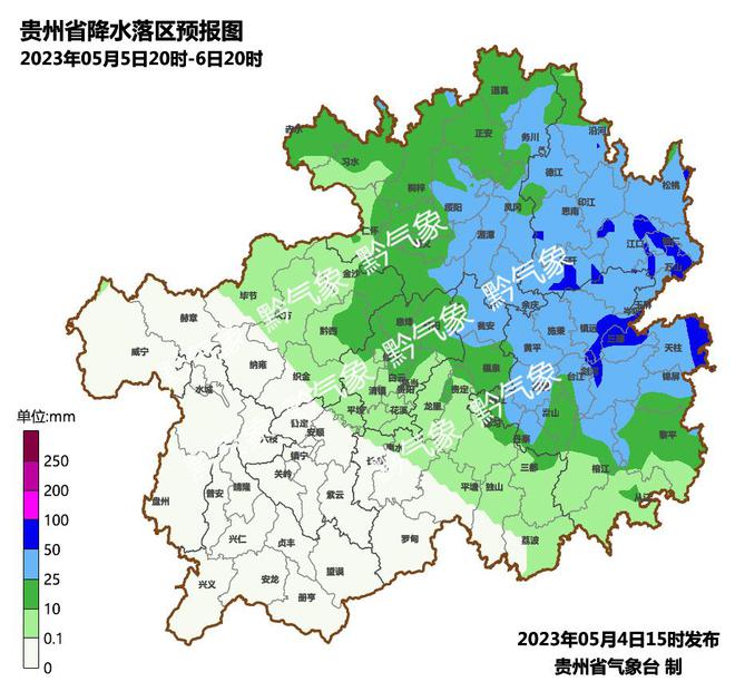 夜晚以往漫步